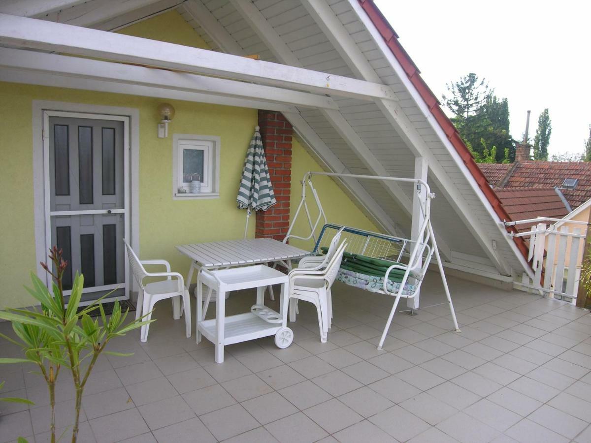 Apartment In Balatonlelle/Balaton 19144 エクステリア 写真